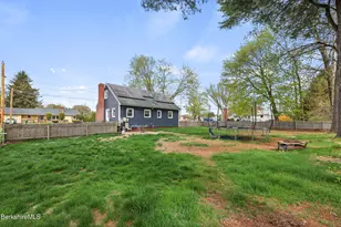 77 Imperial Ave, Pittsfield, MA 01201 - Photo 18