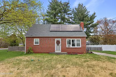 77 Imperial Ave, Pittsfield, MA 01201 - Photo 2
