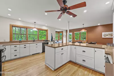 9 Prospect Lake Rd, Egremont, MA 01258 - Photo 4