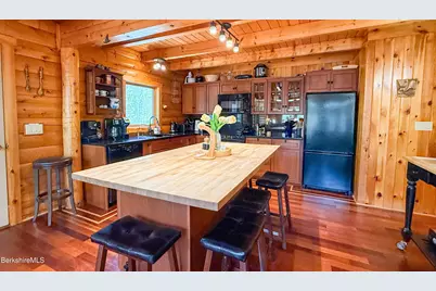 233 Algerie Rd, Becket, MA 01223 - Photo 16