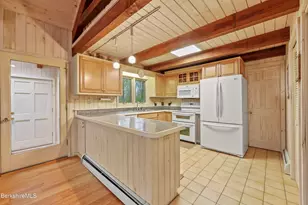 422 Bonny Rigg Hill Rd, Becket, MA 01223 - Photo 12