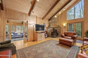 422 Bonny Rigg Hill Rd, Becket, MA 01223 - Photo 4