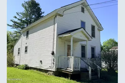 62 Walker St, North Adams, MA 01247 - Photo 28
