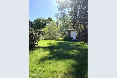 62 Walker St, North Adams, MA 01247 - Photo 30