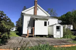 62 Walker St, North Adams, MA 01247 - Photo 26