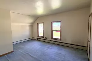 62 Walker St, North Adams, MA 01247 - Photo 18
