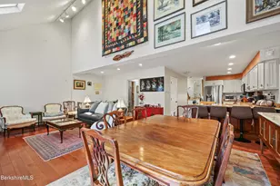 880 East St, Lee, MA 01238 - Photo 8