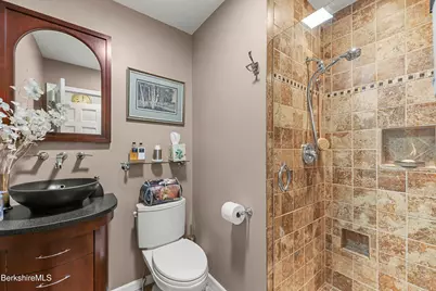 880 East St #14B, Lee, MA 01238 - Photo 18