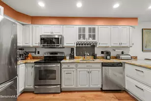880 East St, Lee, MA 01238 - Photo 14