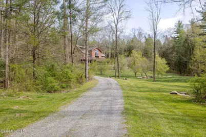 142 Rote Hill Rd, Sheffield, MA 01257 - Photo 38