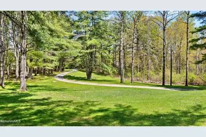 200 Hubbard St, Lenox, MA 01240 - Photo 6