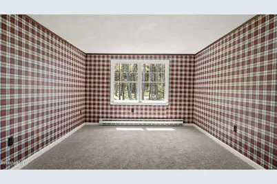 200 Hubbard St, Lenox, MA 01240 - Photo 32