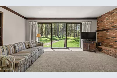 200 Hubbard St, Lenox, MA 01240 - Photo 18