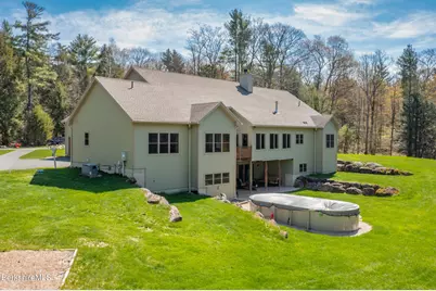 7 Perry Rd, Sandisfield, MA 01255 - Photo 2
