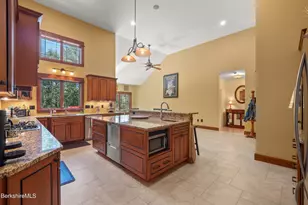 7 Perry Rd, Sandisfield, MA 01255 - Photo 6