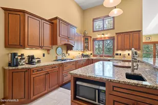 7 Perry Rd, Sandisfield, MA 01255 - Photo 8
