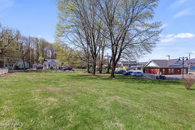 757 Main St, Lanesborough, MA 01237 - Photo 76