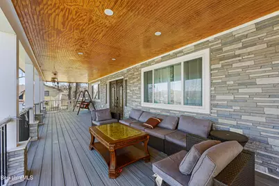 757 Main St, Lanesborough, MA 01237 - Photo 14