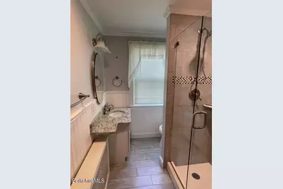 38 Hollister St, Pittsfield, MA 01201 - Photo 18