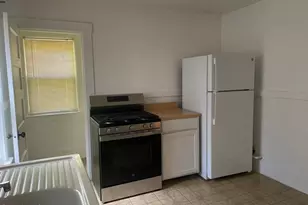 38 Hollister St, Pittsfield, MA 01201 - Photo 42