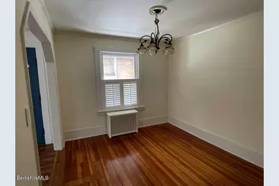 38 Hollister St, Pittsfield, MA 01201 - Photo 8