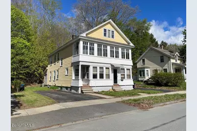 38 Hollister St, Pittsfield, MA 01201 - Photo 2