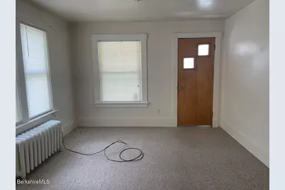 38 Hollister St, Pittsfield, MA 01201 - Photo 32