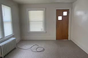 38 Hollister St, Pittsfield, MA 01201 - Photo 32