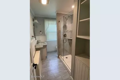 38 Hollister St, Pittsfield, MA 01201 - Photo 16