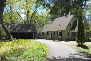 14 Cooper Pkwy, Pittsfield, MA 01201 - Photo 1