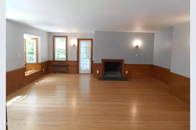 14 Cooper Pkwy, Pittsfield, MA 01201 - Photo 8