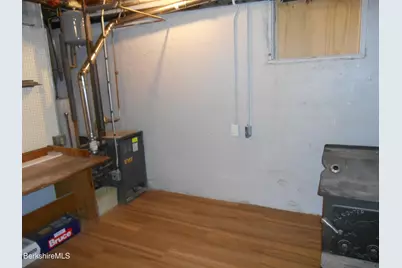 14 Cooper Pkwy, Pittsfield, MA 01201 - Photo 38
