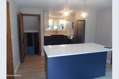 14 Cooper Pkwy, Pittsfield, MA 01201 - Photo 10