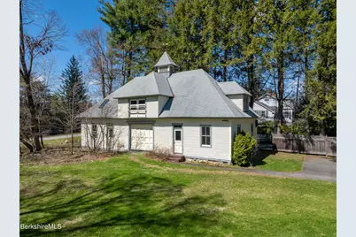 111 Park St, Williamstown, MA 01267 - Photo 8