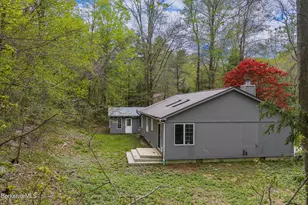 1874 Home Rd, Sheffield, MA 01257 - Photo 10