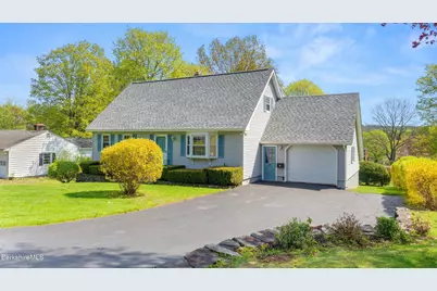26 Partridge Rd, Pittsfield, MA 01201 - Photo 2