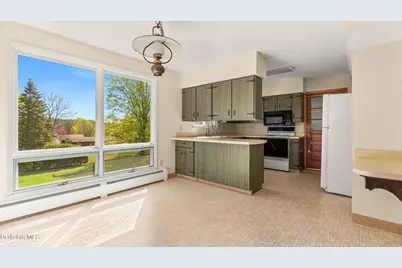 26 Partridge Rd, Pittsfield, MA 01201 - Photo 14