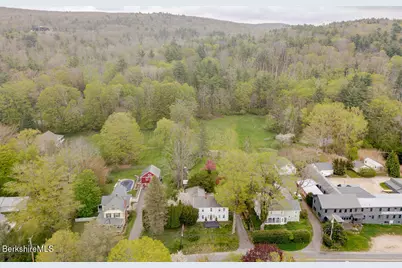196 Norfolk Rd, New Marlboro, MA 01259 - Photo 38