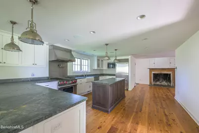 304 Hickey Hill Rd, Sheffield, MA 01257 - Photo 16
