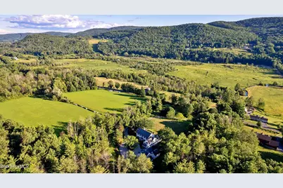 37 Main Rd, Tyringham, MA 01264 - Photo 10