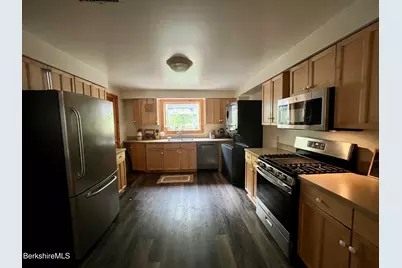 34 Church St, Stockbridge, MA 01262 - Photo 10