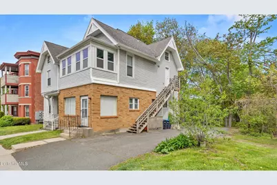 50 W Housatonic St, Pittsfield, MA 01201 - Photo 2