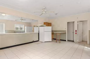 50 W Housatonic St, Pittsfield, MA 01201 - Photo 16