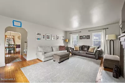 33 Eleanor Rd, Pittsfield, MA 01201 - Photo 6