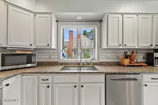 33 Eleanor Rd, Pittsfield, MA 01201 - Photo 16