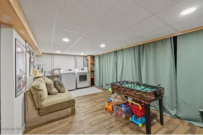 33 Eleanor Rd, Pittsfield, MA 01201 - Photo 40