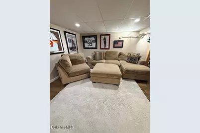 33 Eleanor Rd, Pittsfield, MA 01201 - Photo 32