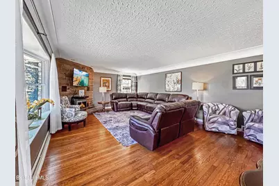 230 E Housatonic St, Dalton, MA 01226 - Photo 12