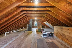 24 Temple St, Adams, MA 01220 - Photo 26
