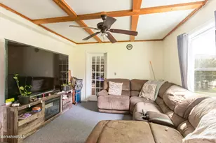 162 W Housatonic St, Pittsfield, MA 01201 - Photo 10